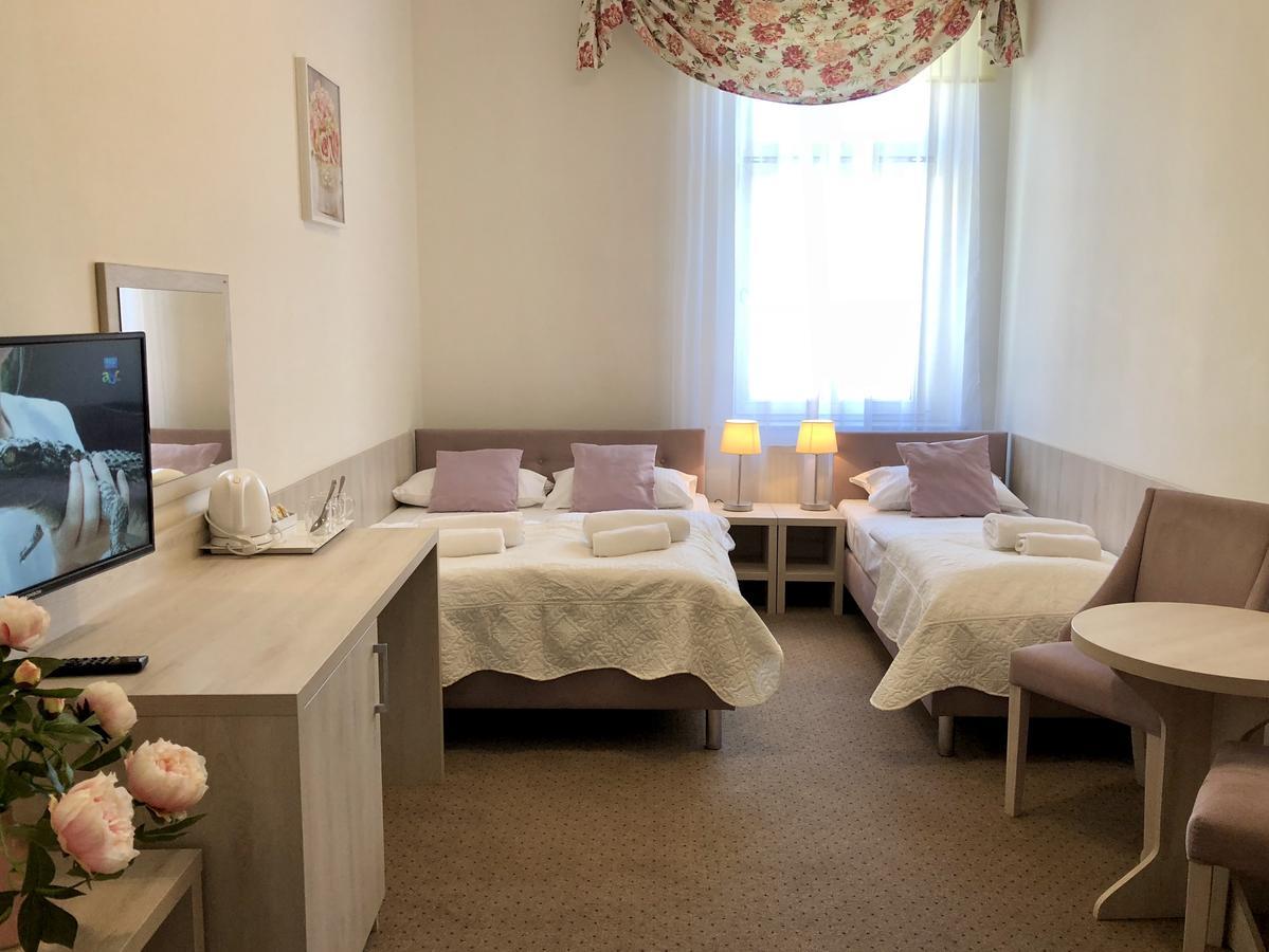 Villa Antica Kudowa-Zdroj Bagian luar foto
